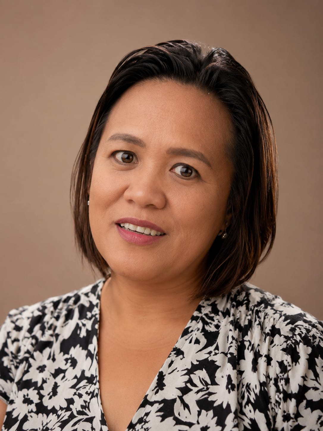 Portrait of Roxanne König